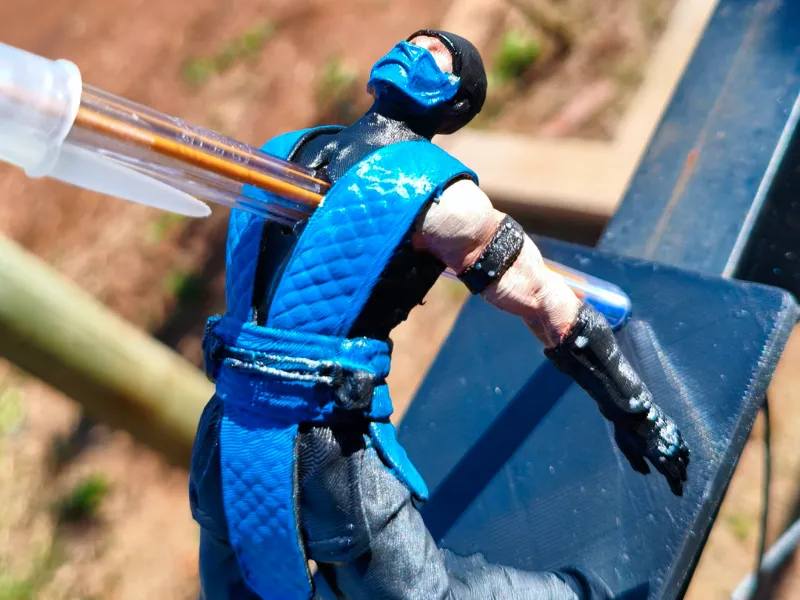 Sub-Zero Fatality: Soporte para Bolígrafo