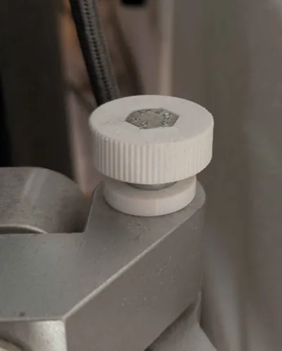 M6 Knurled Nut