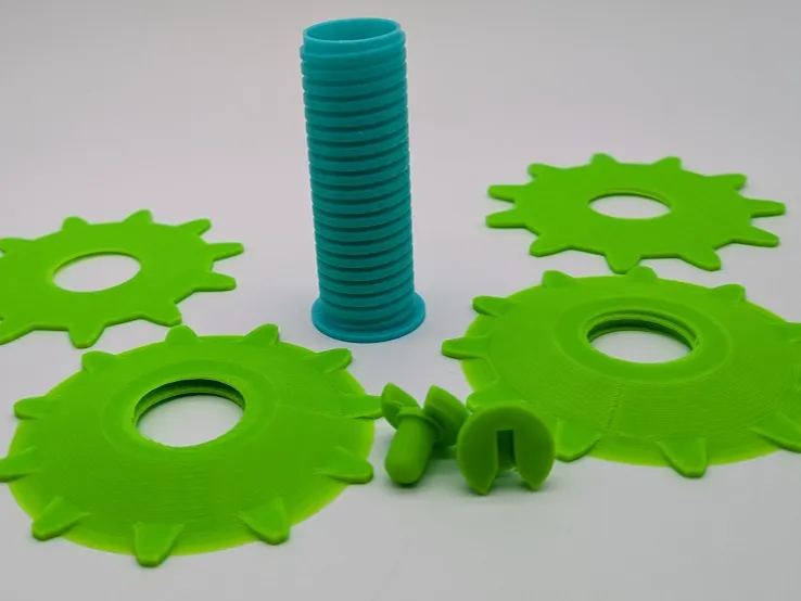 Poly Hub - Threaded