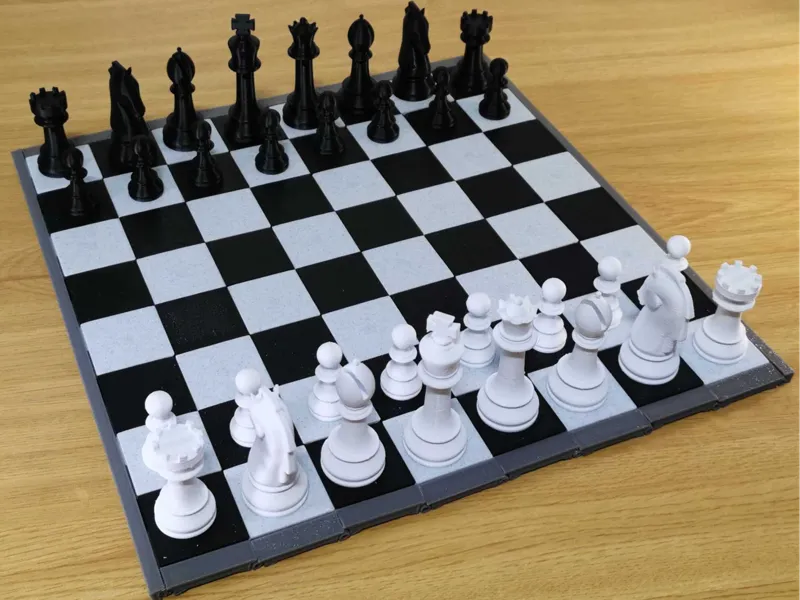 Chess pieces with no pause for magnets
