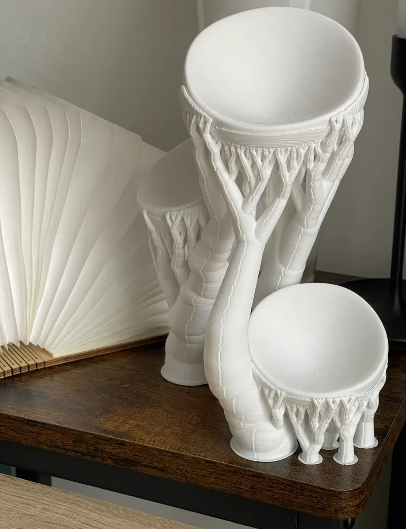 Tri Vase Floating