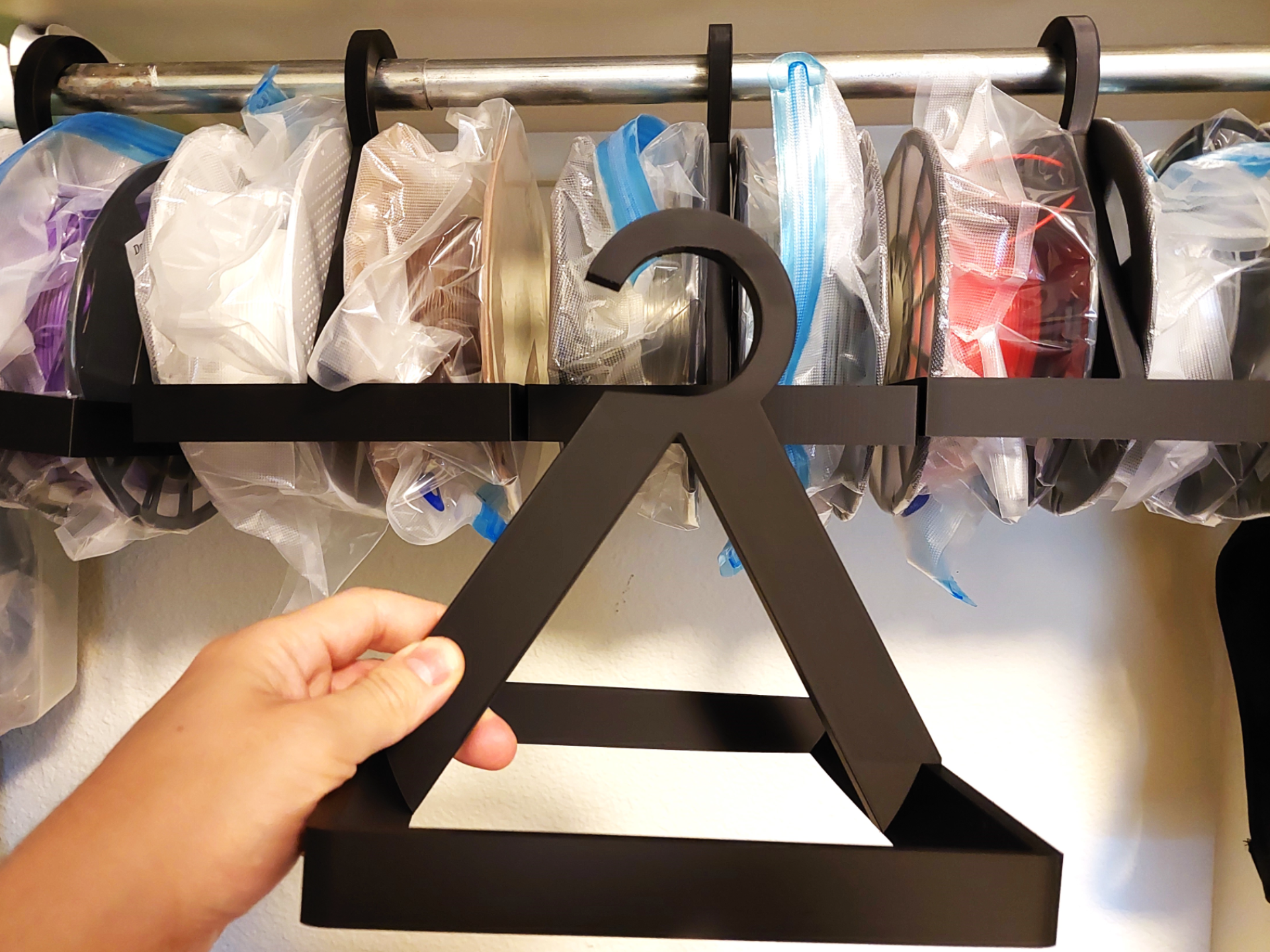 2 Filament Clothing Rack Storage Holder (1kg Size)