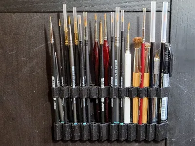 BrushHive: modular rack for miniature brushes
