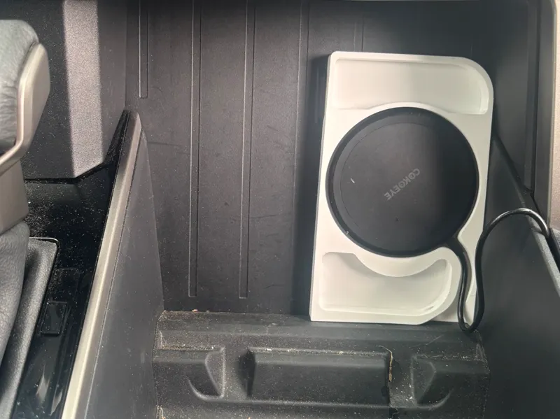 3rd Gen Toyota tundra wireless charger