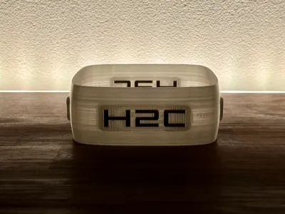 H2C trash bin