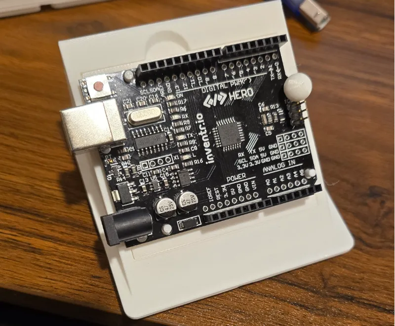 Gridfinity Arduino Uno/Inventr.io Hero Board Stand