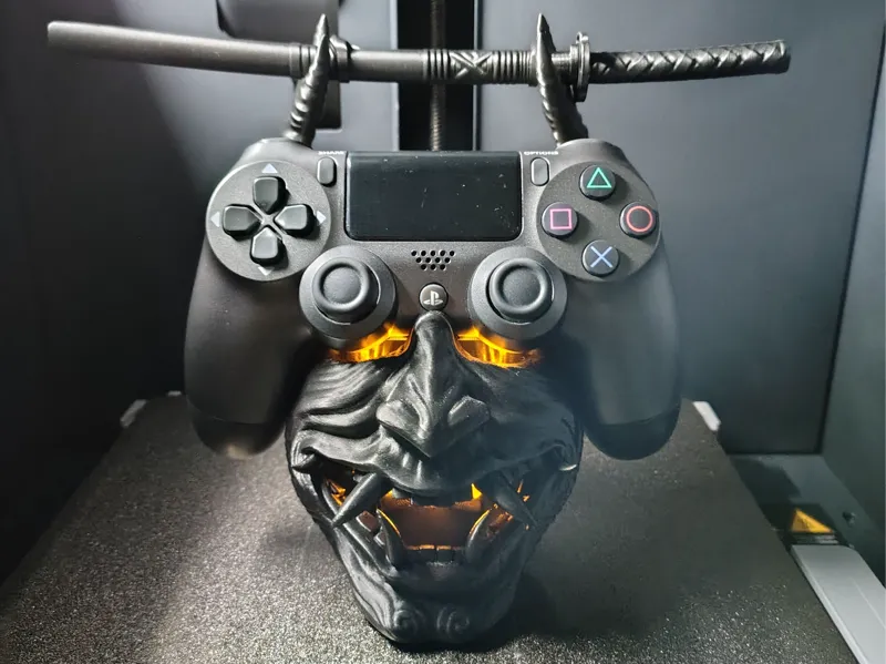 Oni Mask PS4/5 Controller Stand