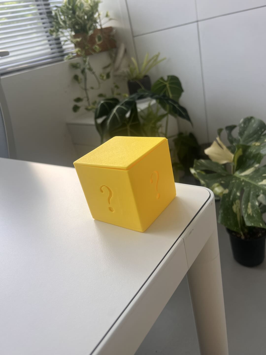 Miniatura 2 do modelo 3D 问号盒子
