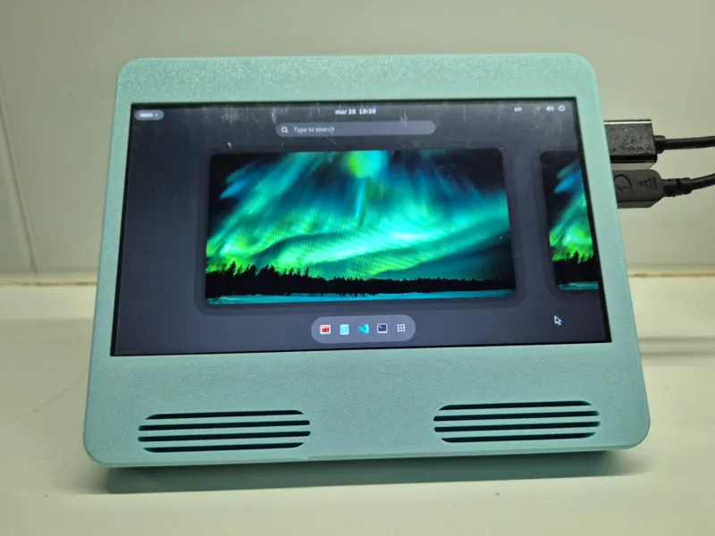 Screen enclosure/cover for 7inch HDMI LCD display