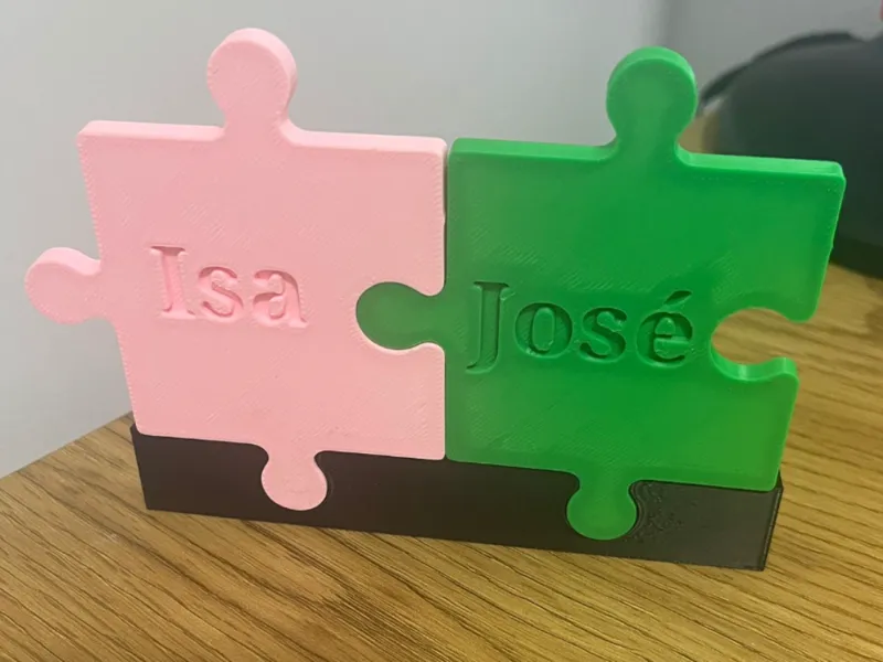 Piezas puzzle personalizadas con base