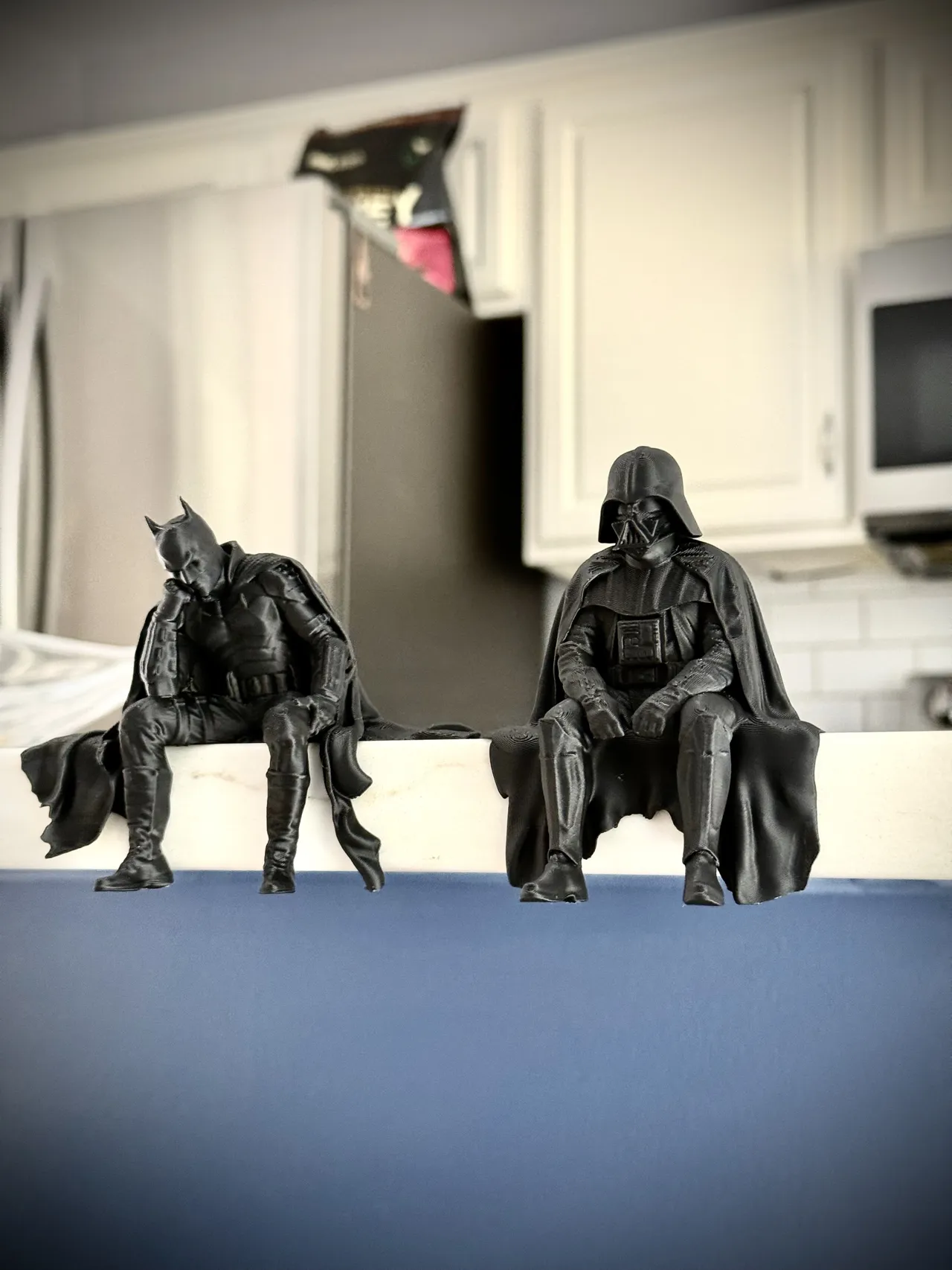Sad Darth Vader sitting on a ledge figurine! view 4