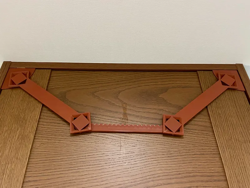 Over-the-Door Corner Hook