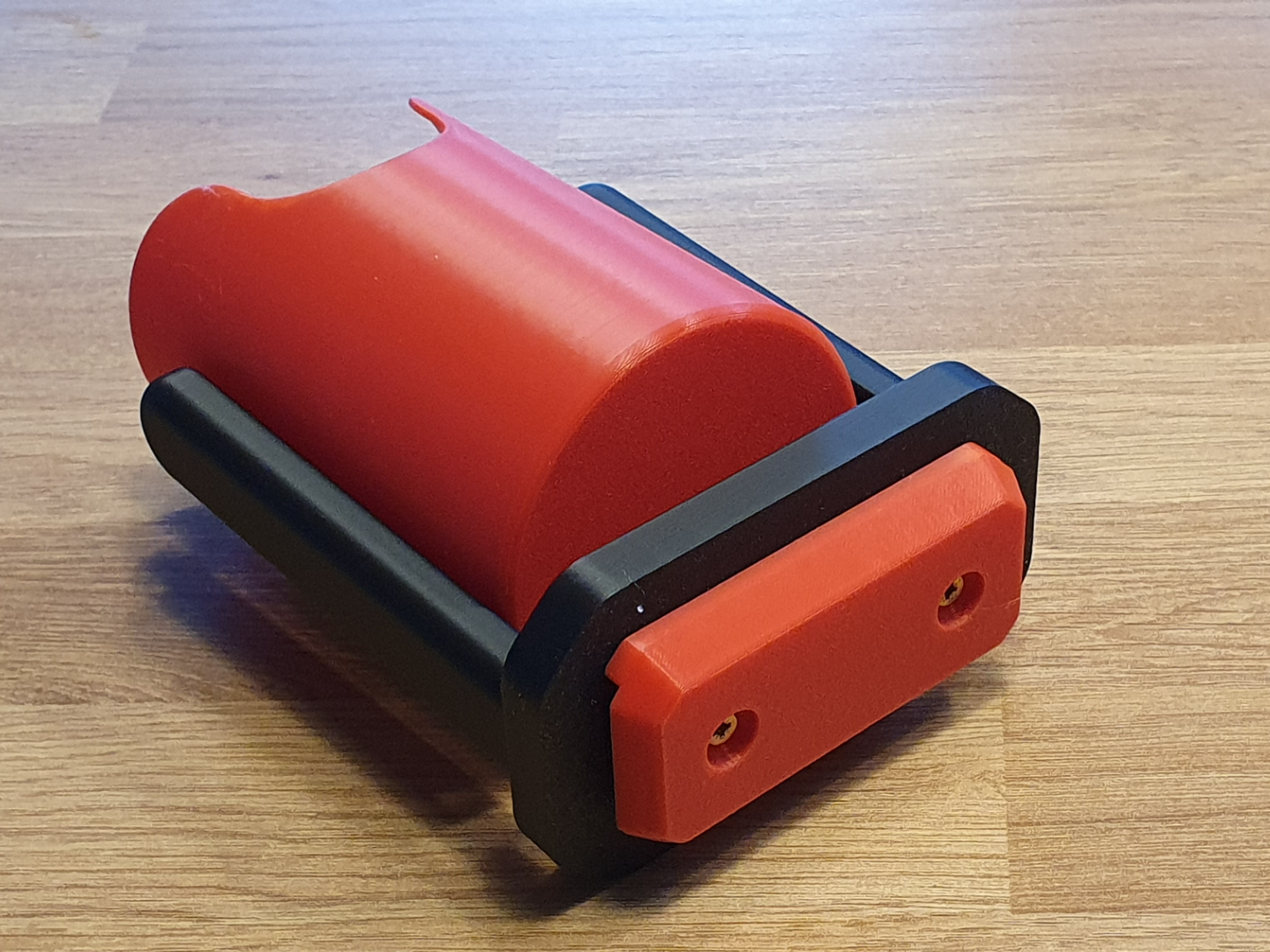 Self righting can holder for Milwaukee Packout