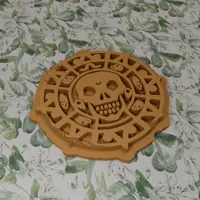 Médaillon pirate (Pirates des Caraïbes) — photo 3