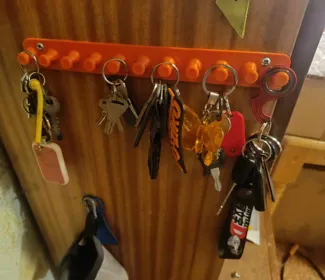 Key hanger