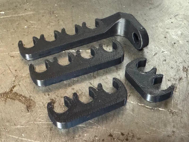 Spark plug wire holder clips 8mm