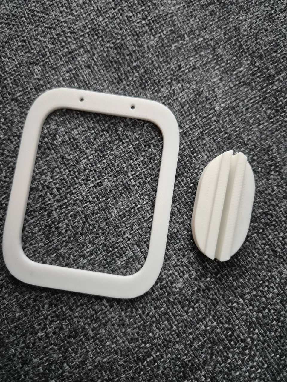 Minimalist Earring Display Stand | Quick Print view 2