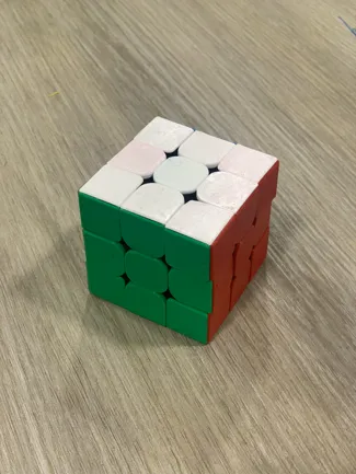 Stickerless speed cube
