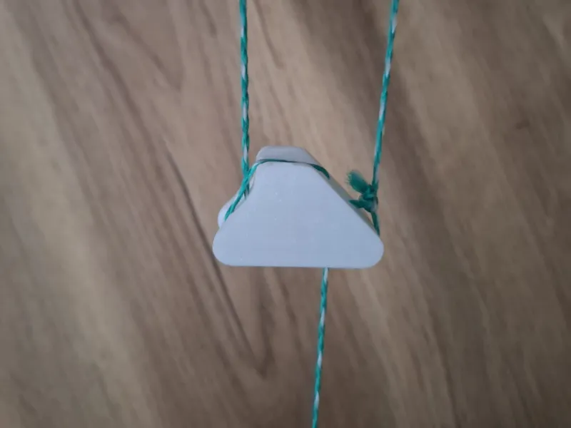 Hochbelastbarer Schnurspanner (z.b. für Camping)