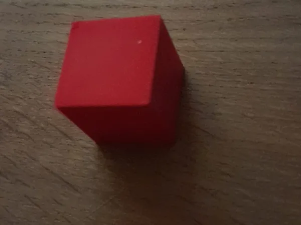 Cube simple 2 x 2 x 2 cm