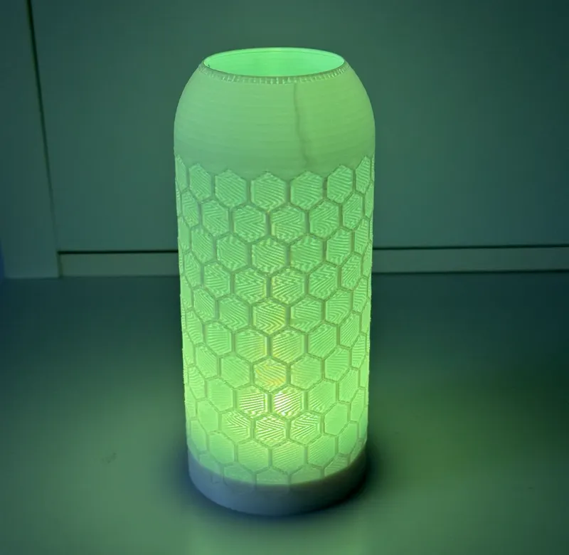 Wabenlampe (RGBW Puck Light)