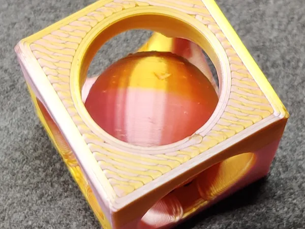 Ball-Cube