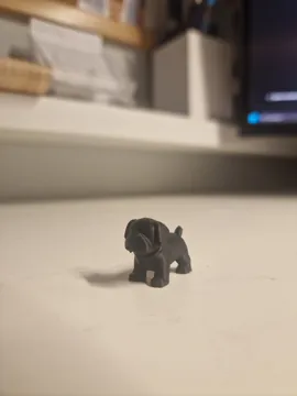 Objeto manipulable: Mini Mastiff Fidget - Micro Zoo — vista de referencia 3