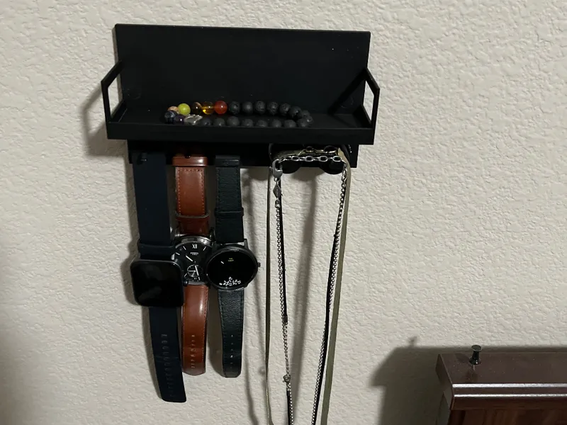 Simplistic Hanging Jewelry Shelf for Men/Women