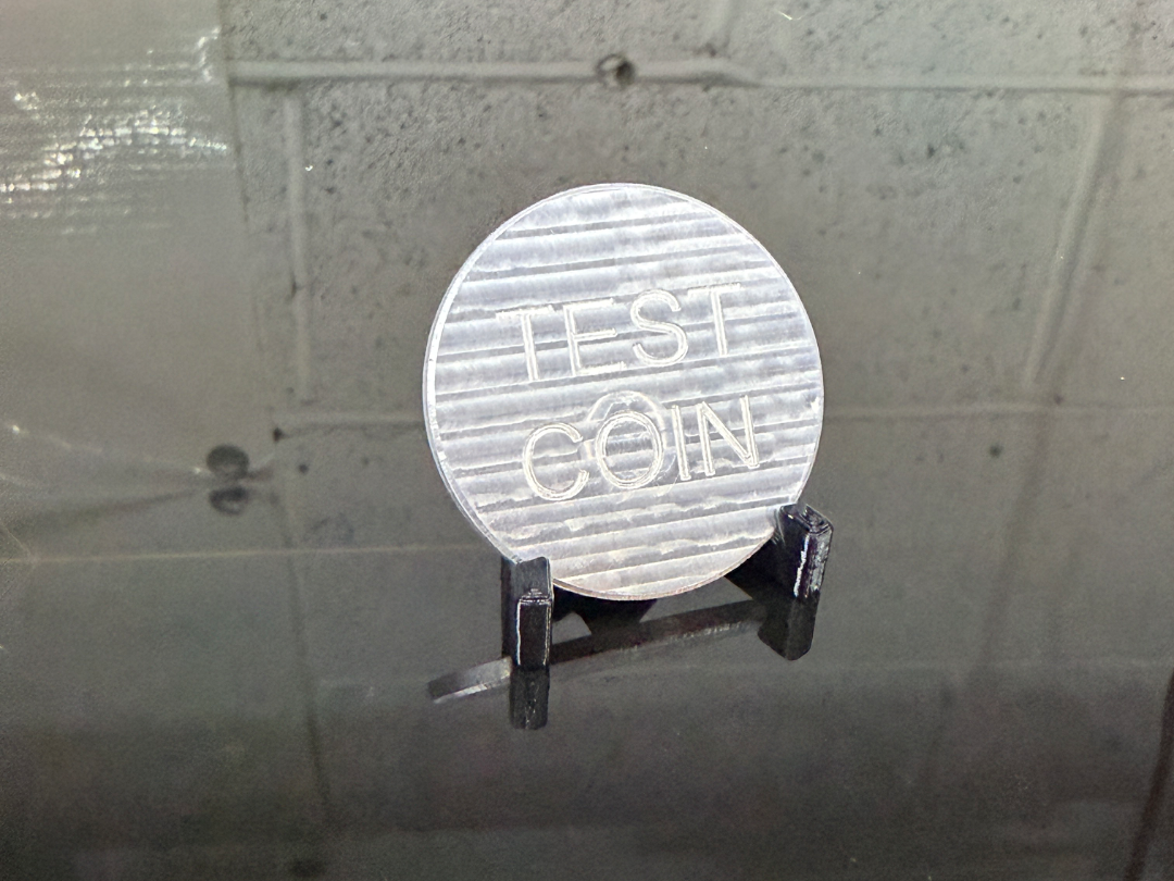 Single Challenge Coin (Collectible Coin) Display