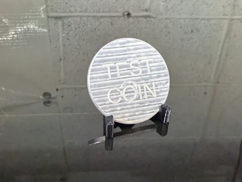 Single Challenge Coin (Collectible Coin) Display