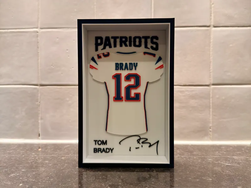 Tom Brady - New England Patriots - Jersey Frame