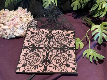 Modelo para impresión 3D: Enveloppe sur tulle - Volutes florales — vista de referencia 4