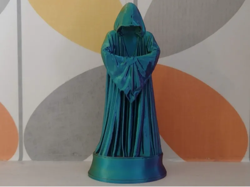 Traitors Statue
