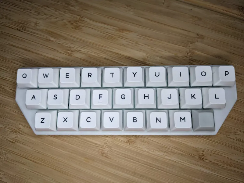 AlmostAlphas symmetrical keyboard