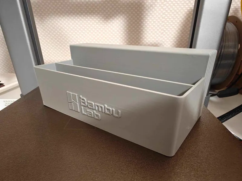 Plate and tools storage