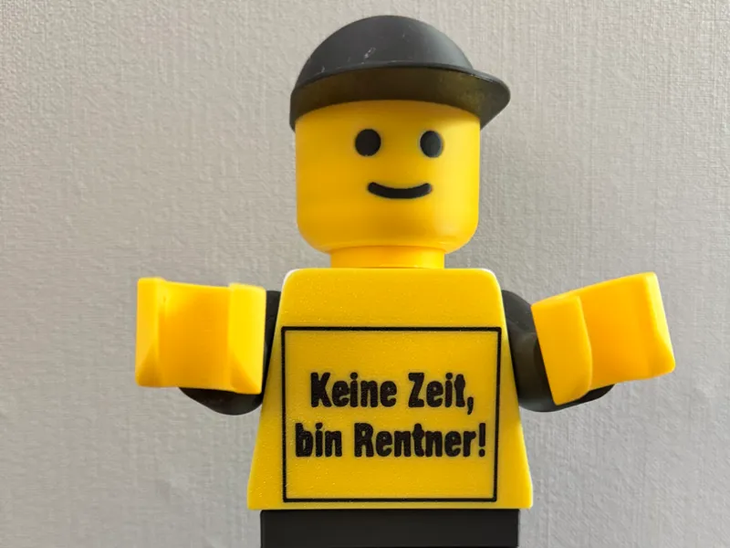 Keine Zeit bin Rentner Brickman 20cm Figur