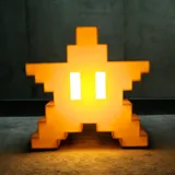 Лампа Mario с пикселизирана звезда