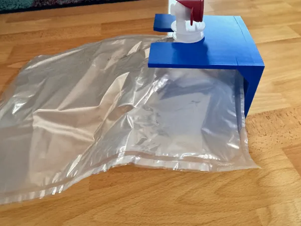 https://makerworld.bblmw.com/makerworld/model/USe4d927ca953a15/design/2025-08-24_4414600778646.jpeg