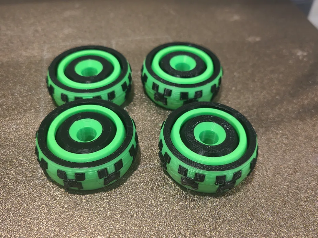Minecraft Spinner Fidget - AMS - Free 3D Print Model - MakerWorld