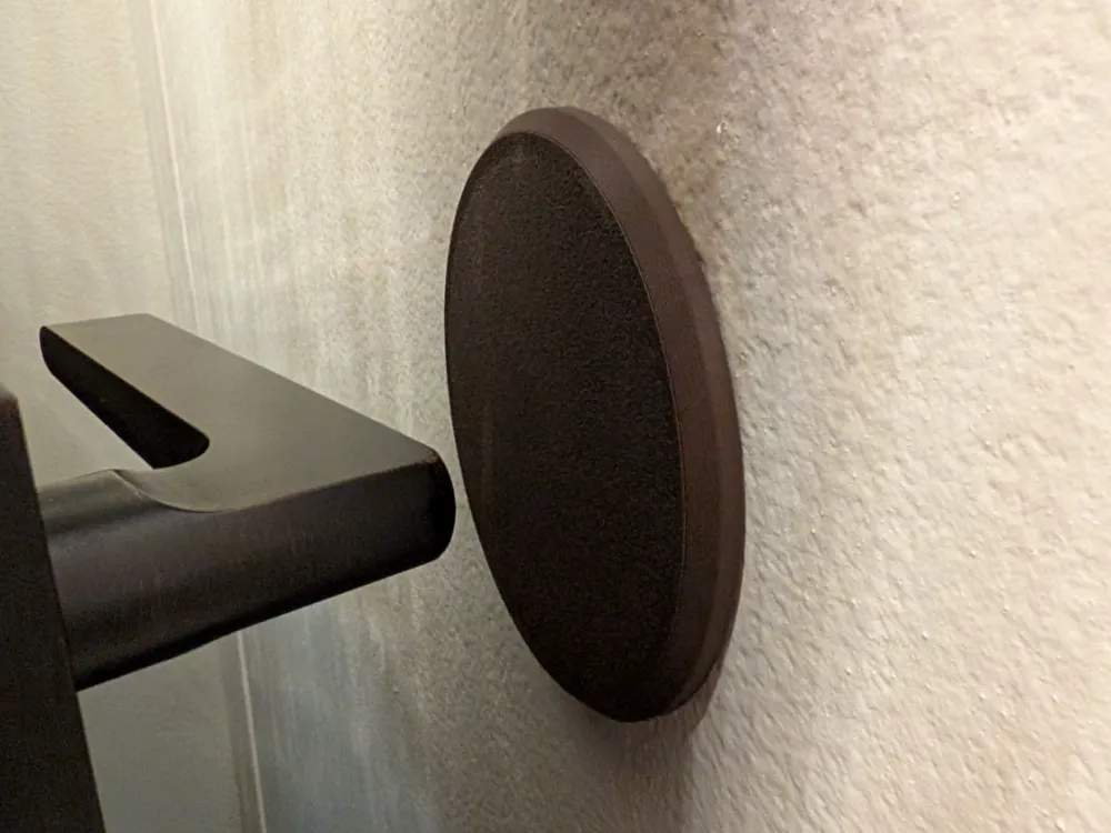 Letrero o emblema decorativo: Door Knob Wall Guard. Referencia del modelo original.