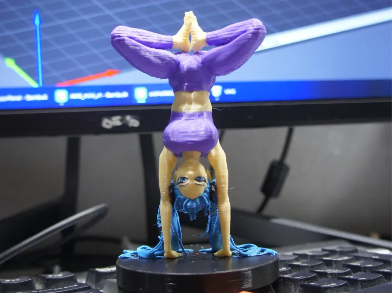 Acrobatic Miku