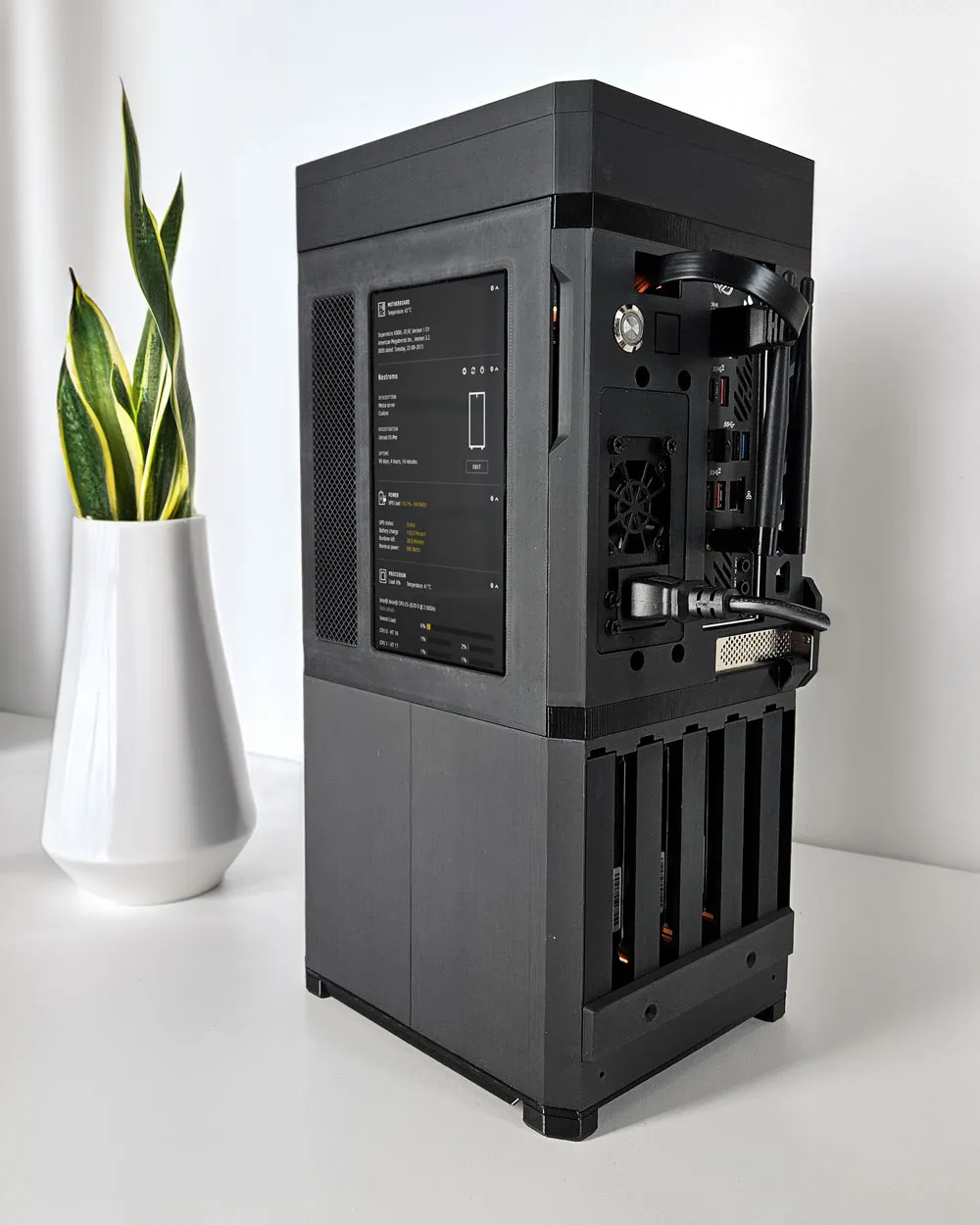 MODCASE MASS - Stackable NAS ITX PC Case view 3
