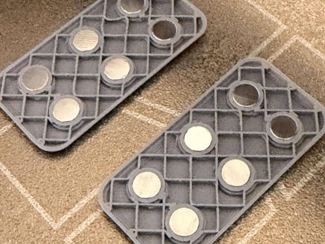 ultra smoothe magnet fidget toy