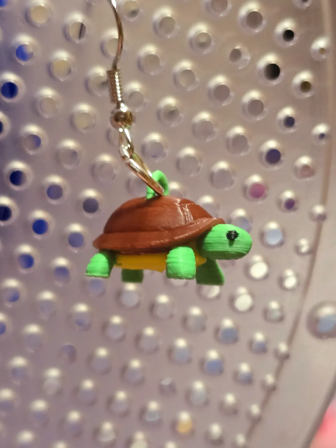 3D Turtle earrings view 2