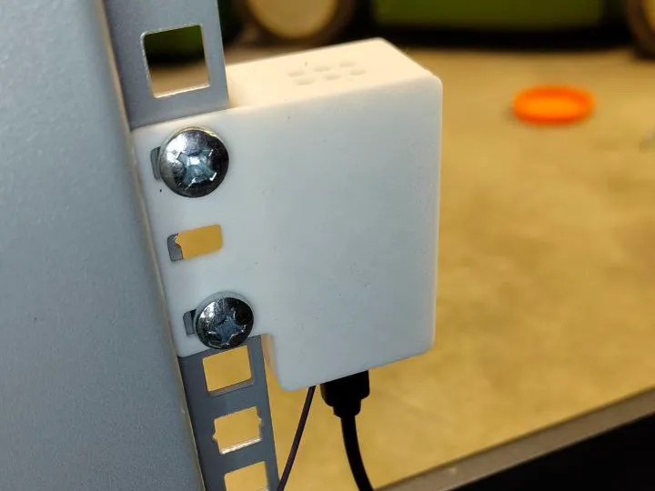 ESP32 Server Rack case