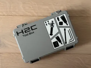 H2C ხელსაწყოების ყუთი thumbnail 1