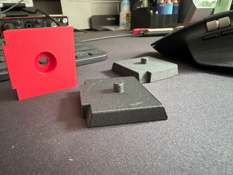 Tripod Attachment Plate (1/4 - 20)