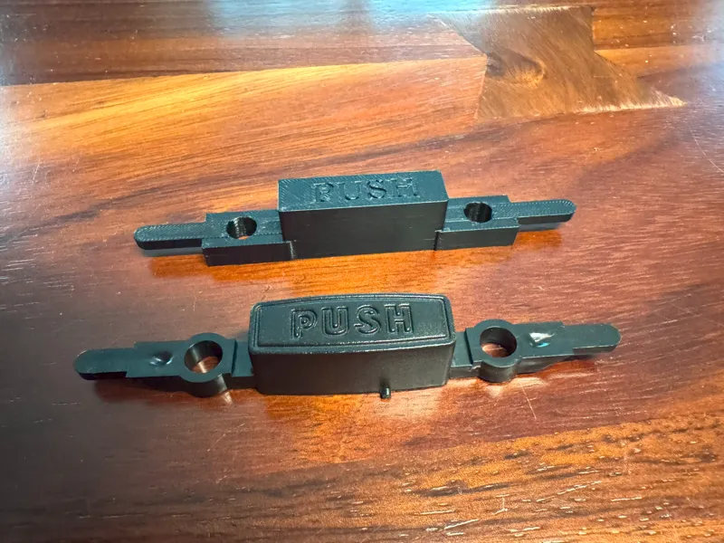 13 cm Samsonite Roller Luggage Button
