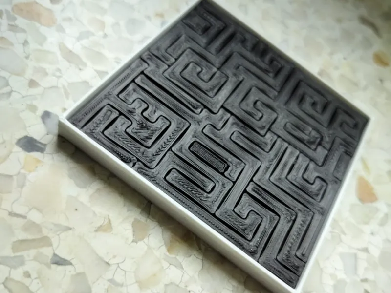 Hard Puzzle Game "The MAZE"