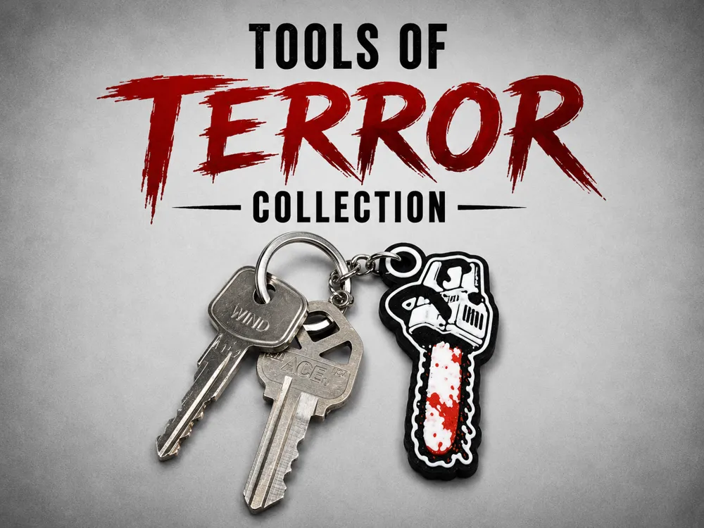 Llavero: Chainsaw Keychain (Tools of Terror Collection). Referencia del modelo original.